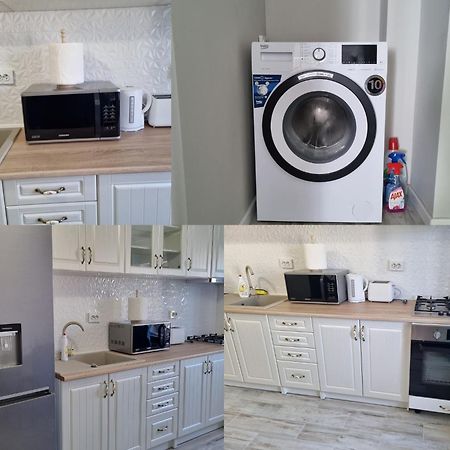 Luxurious Apartment With 3 Rooms And 2 Bathrooms In Corabia Eksteriør bilde