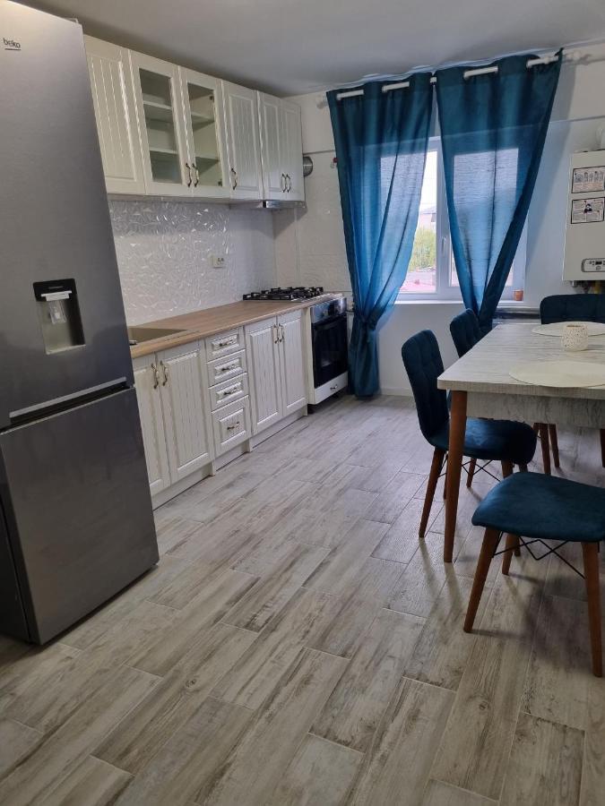 Luxurious Apartment With 3 Rooms And 2 Bathrooms In Corabia Eksteriør bilde